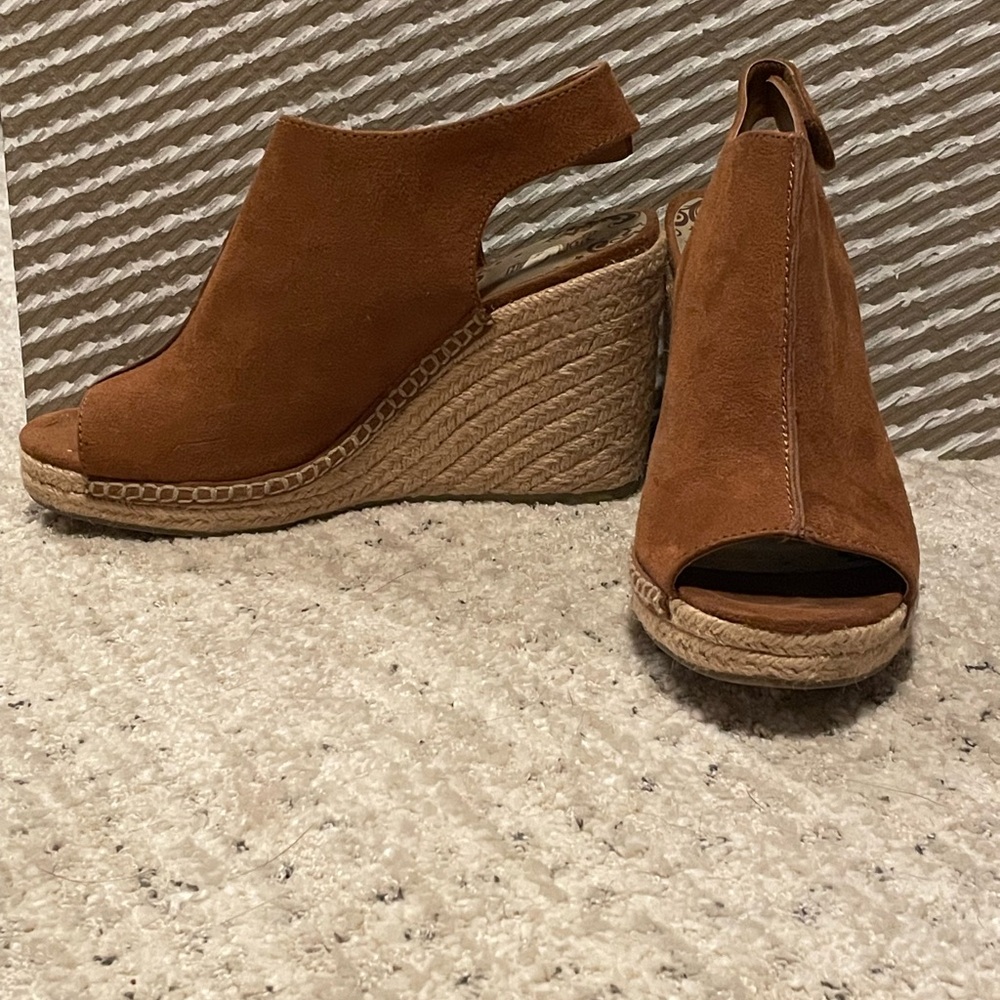 Brash brown Suede Wedge Sandals